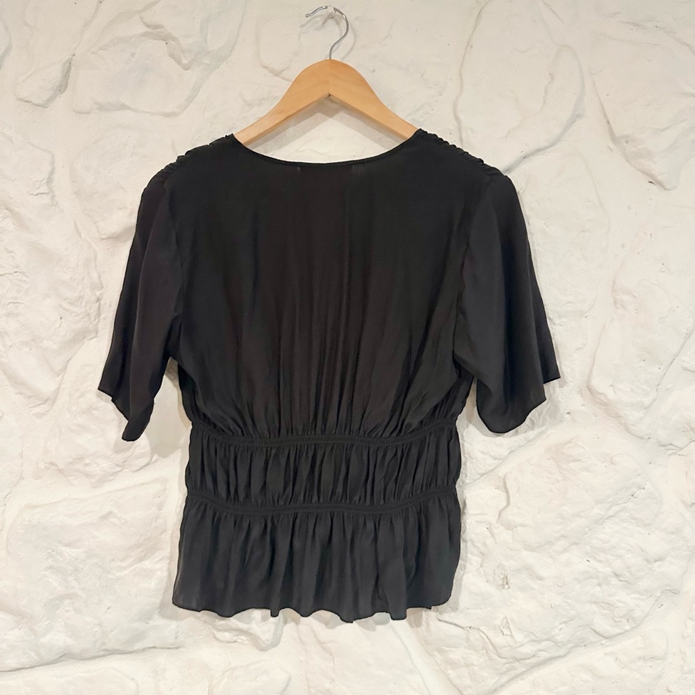 The Frame 100% Silk Black Short Sleeve Blouse with Ruched Button Front - Picture 5 of 6